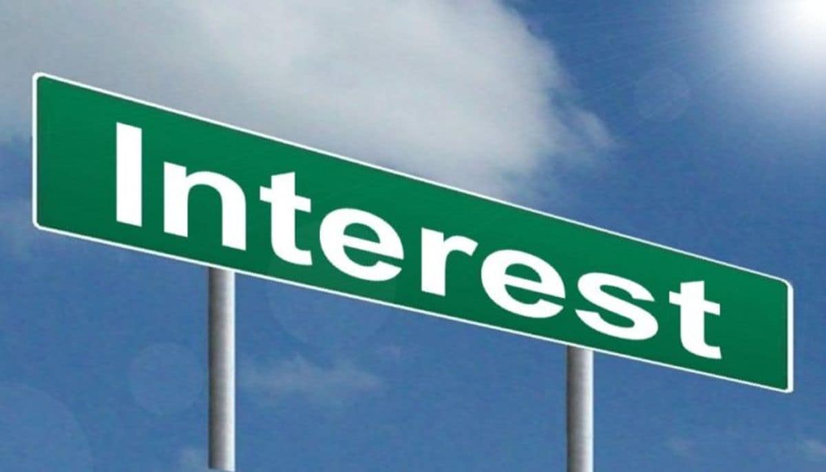 Interest Rates and Bond Yields: A Comparative Analysis